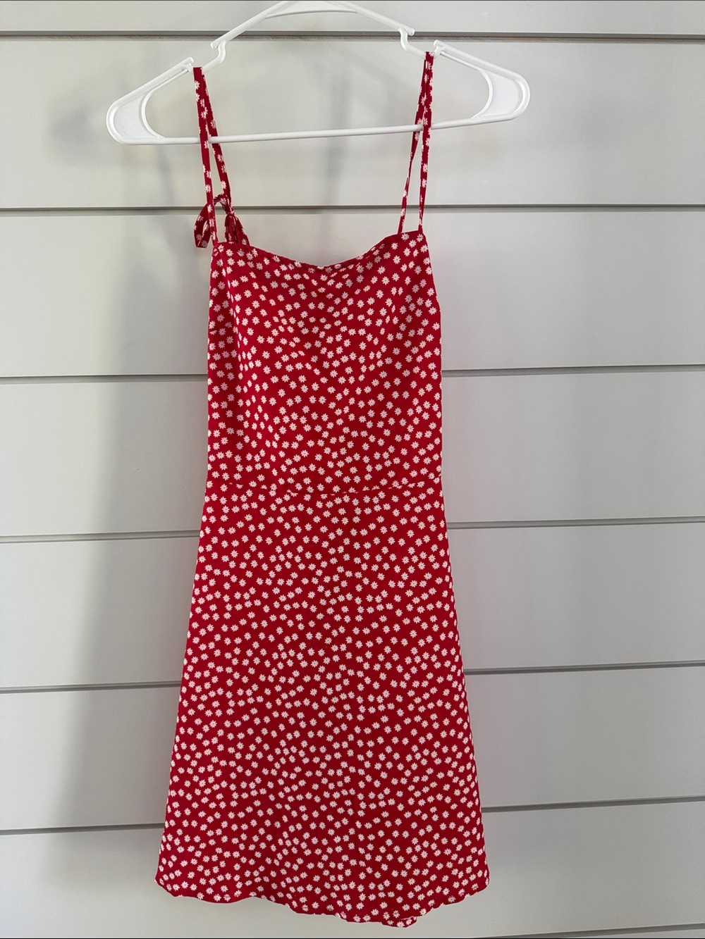 SHEIN Red Floral Spaghetti Strap Mini Dress